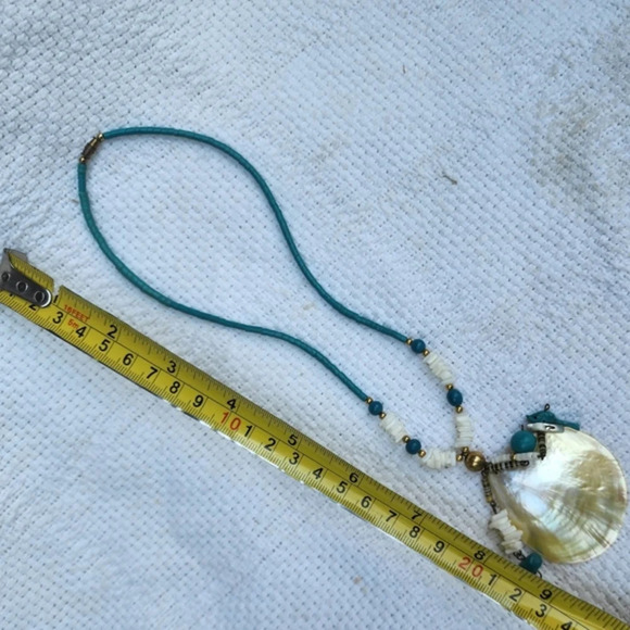 Vintage Hippie MOP‎ beachy Necklace - Picture 7 of 7